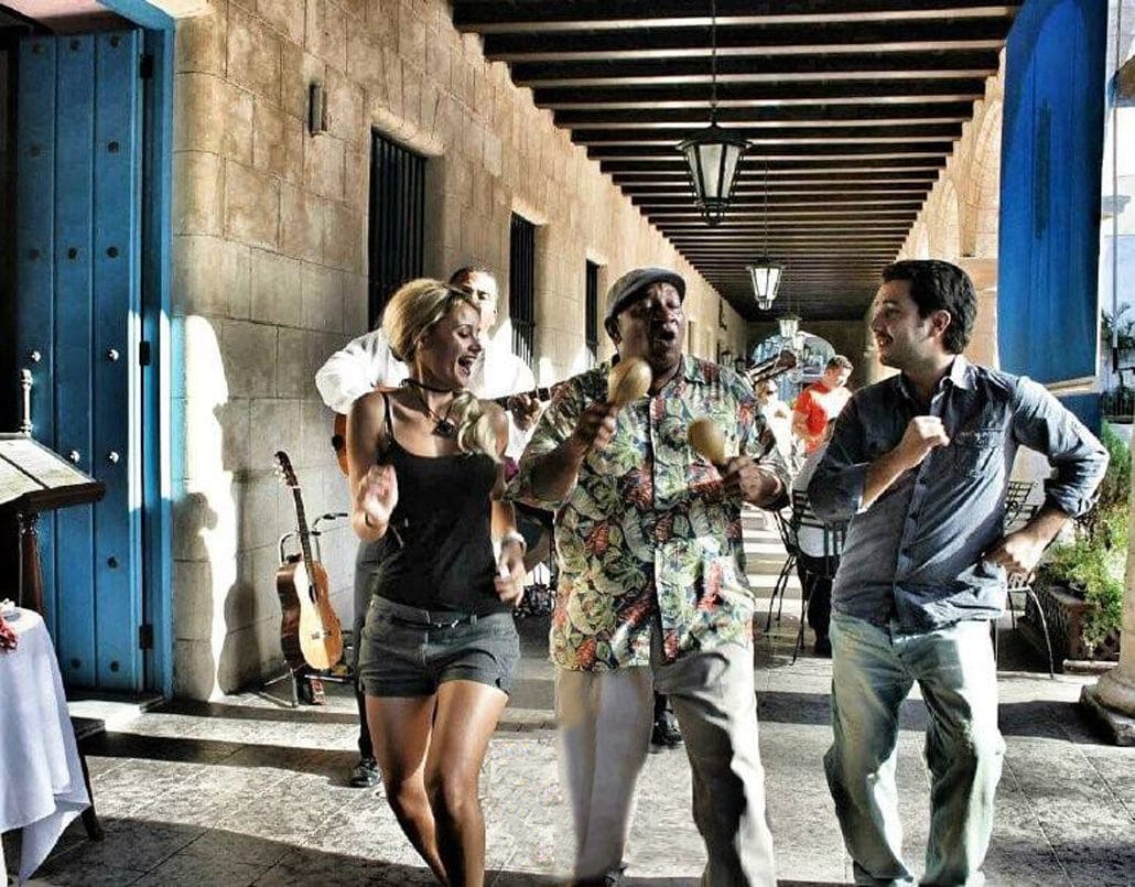 Salsa Sundays — Kedelhallen — Copenhagen