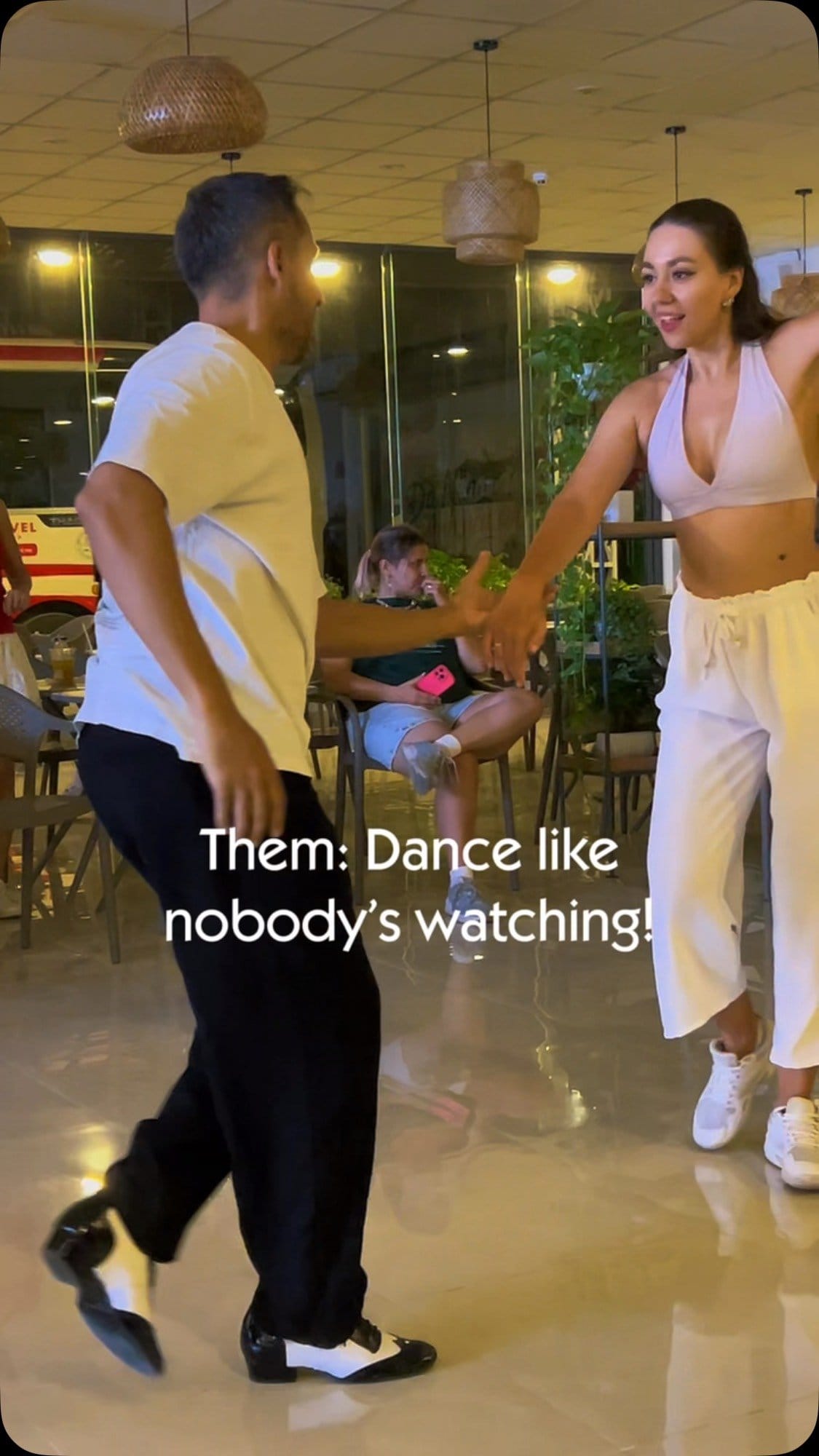 Thursday Salsa & Bachata Party at Hai Linh Coffee — Da Nang