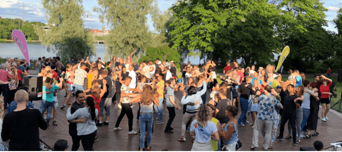Oopperasalsa Sundays — Hesperia Park — Helsinki